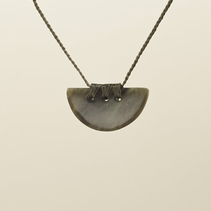 Kōuma Breastplate Kahurangi Small Pounamu Pendant
