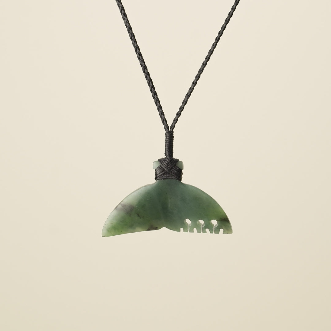 Whales Tail Kahurangi Pounamu Medium Pendant