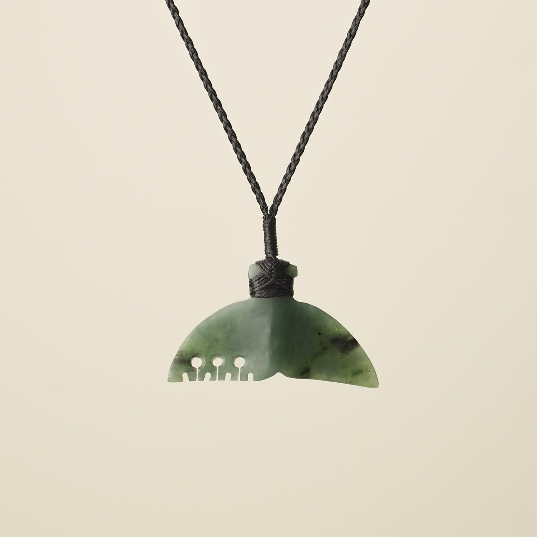 Whales Tail Kahurangi Pounamu Medium Pendant