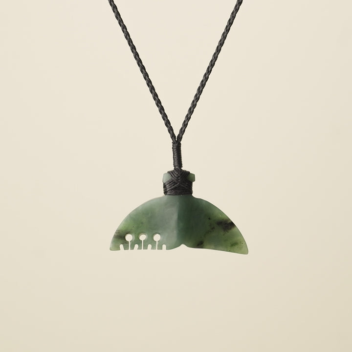 Whales Tail Kahurangi Pounamu Medium Pendant