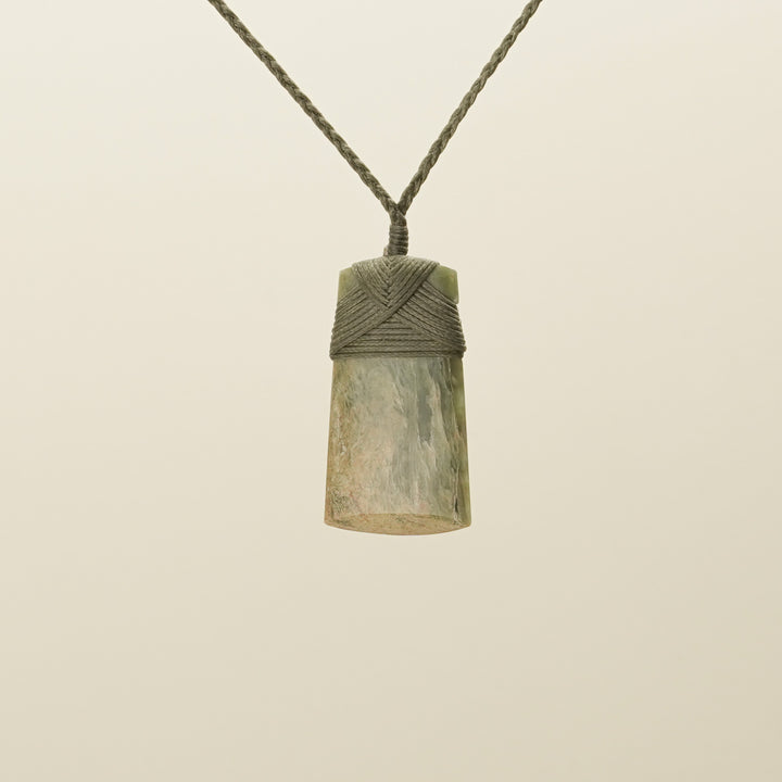 Toki Raukaraka Pounamu Medium Pendant