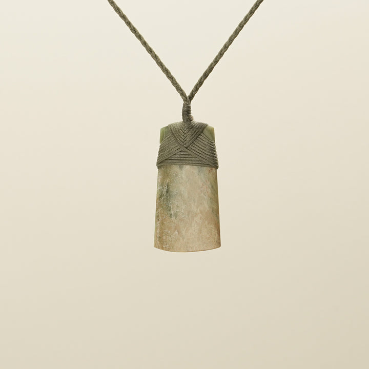 Toki Raukaraka Pounamu Medium Pendant