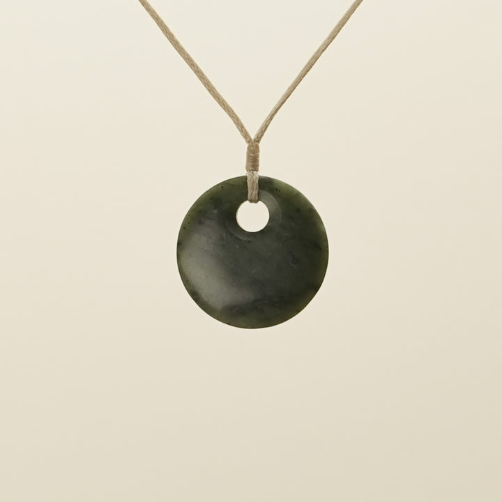 Porowhita Kawakawa Pounamu Pendant