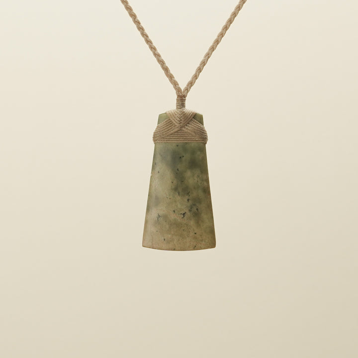 Toki Raukaraka Medium Pounamu Pendant