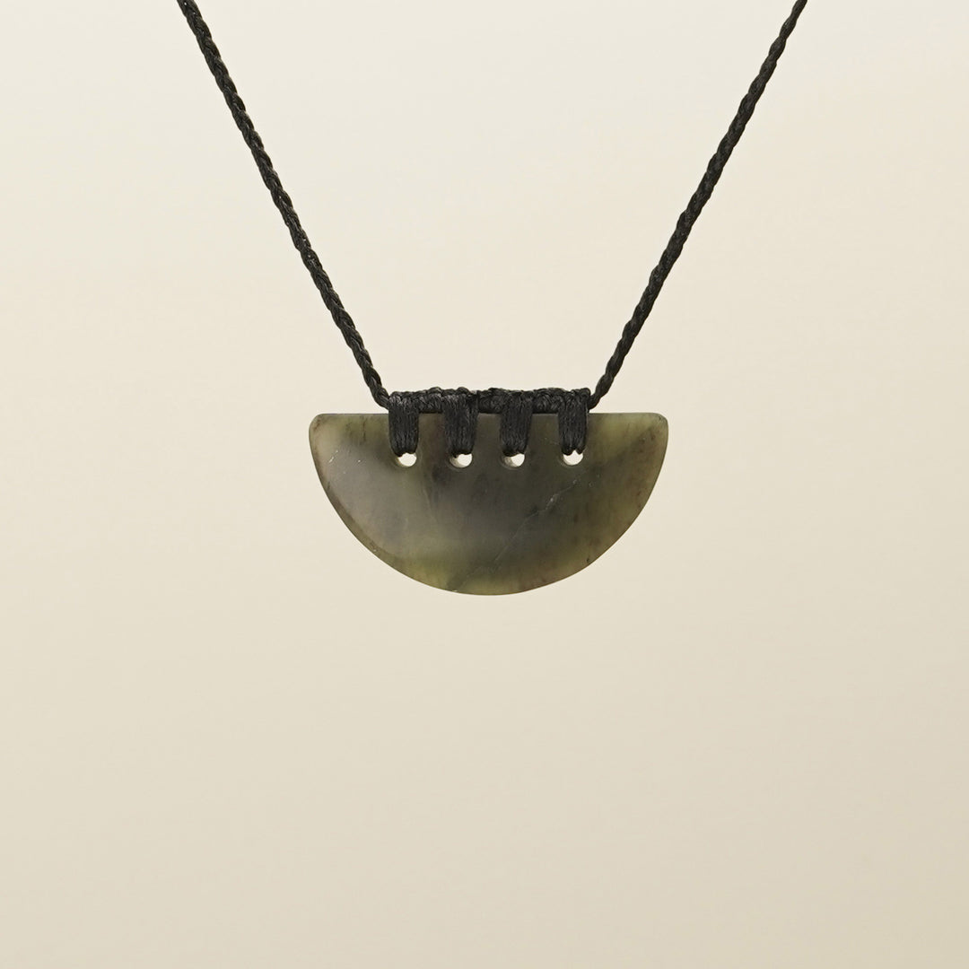Kōuma Breastplate Kahurangi Small Pounamu Pendant