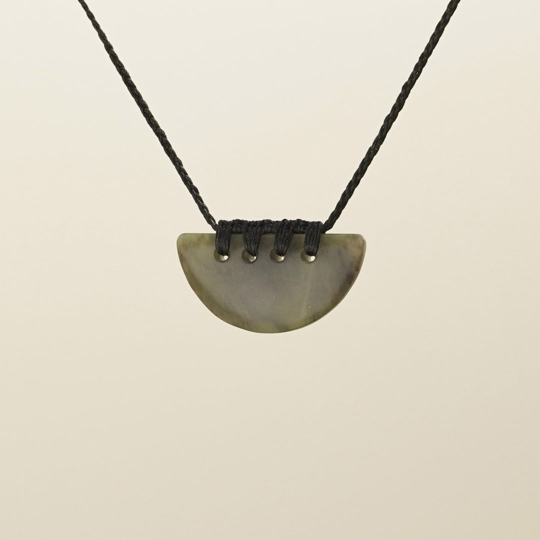 Kōuma Breastplate Kahurangi Small Pounamu Pendant