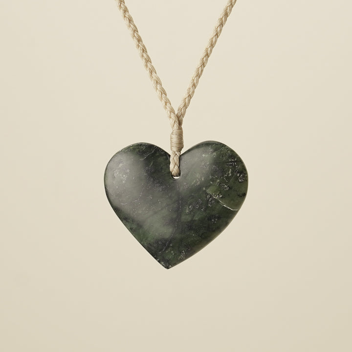 Heart Kawakawa Pounamu Large – Pendant