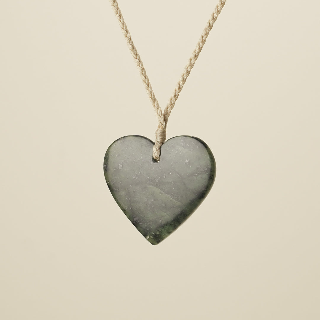 Heart Kawakawa – Pounamu Large Pendant