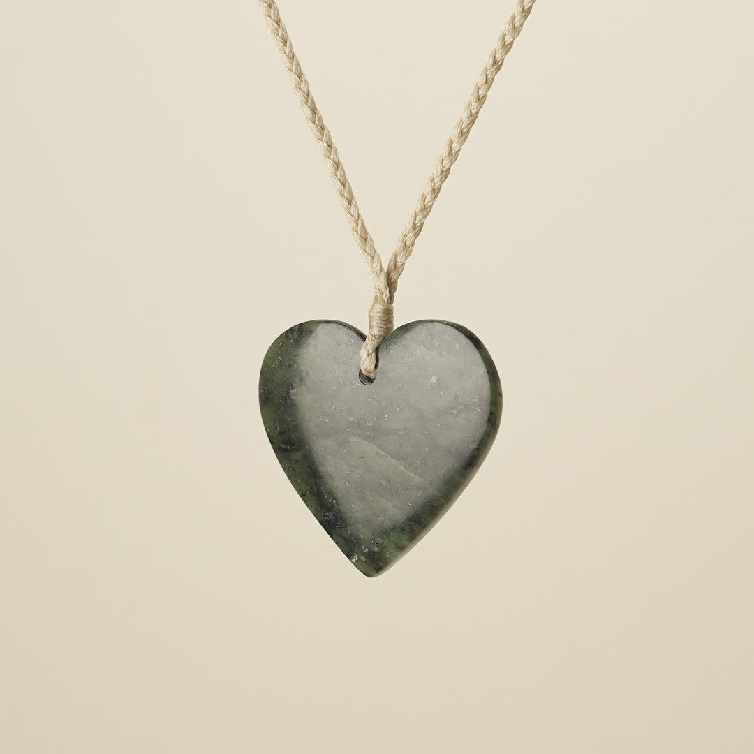 Heart Kawakawa – Pounamu Large Pendant