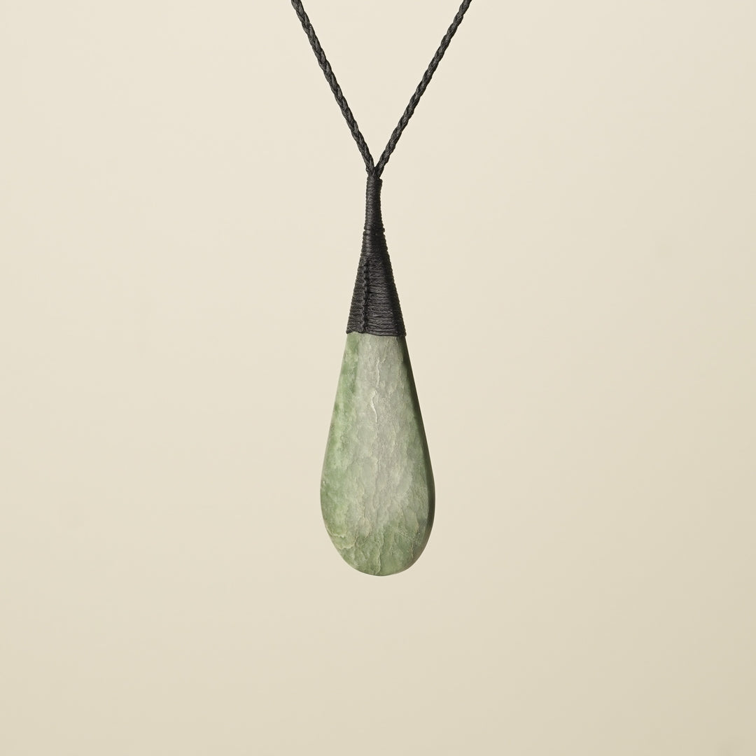 Roimata Teardrop Kawakawa Large – Pendant