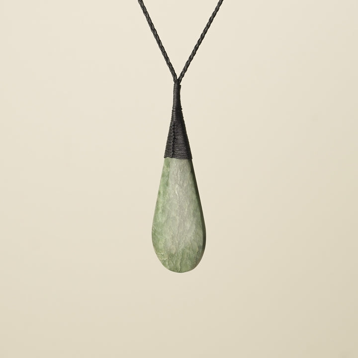 Roimata Teardrop Kawakawa Large – Pendant
