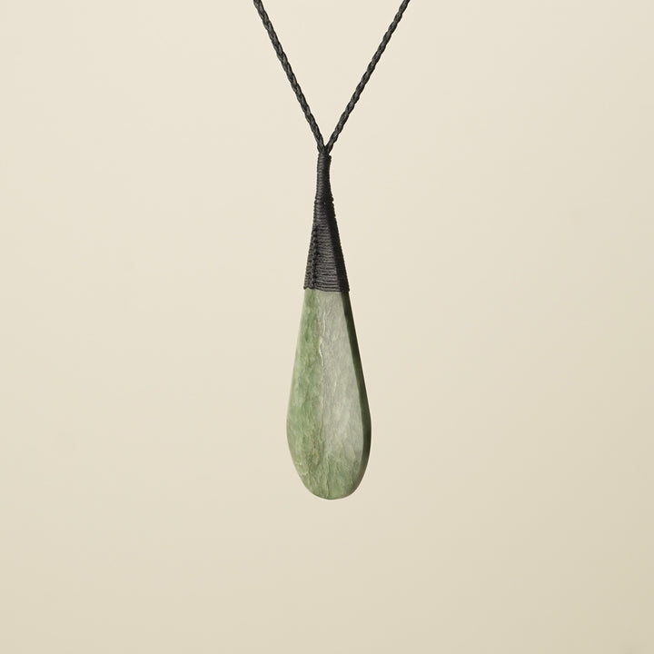 Roimata Teardrop Kawakawa Large – Pendant