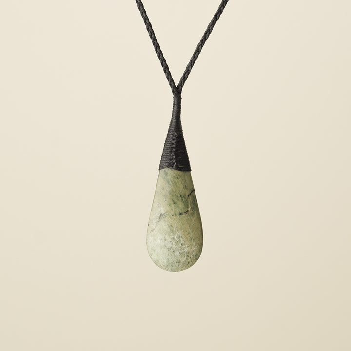 Roimata Teardrop Raukaraka Medium Pendant