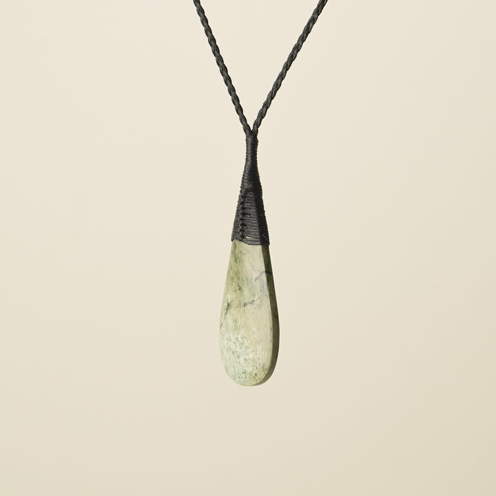 Roimata Teardrop Raukaraka Medium Pendant