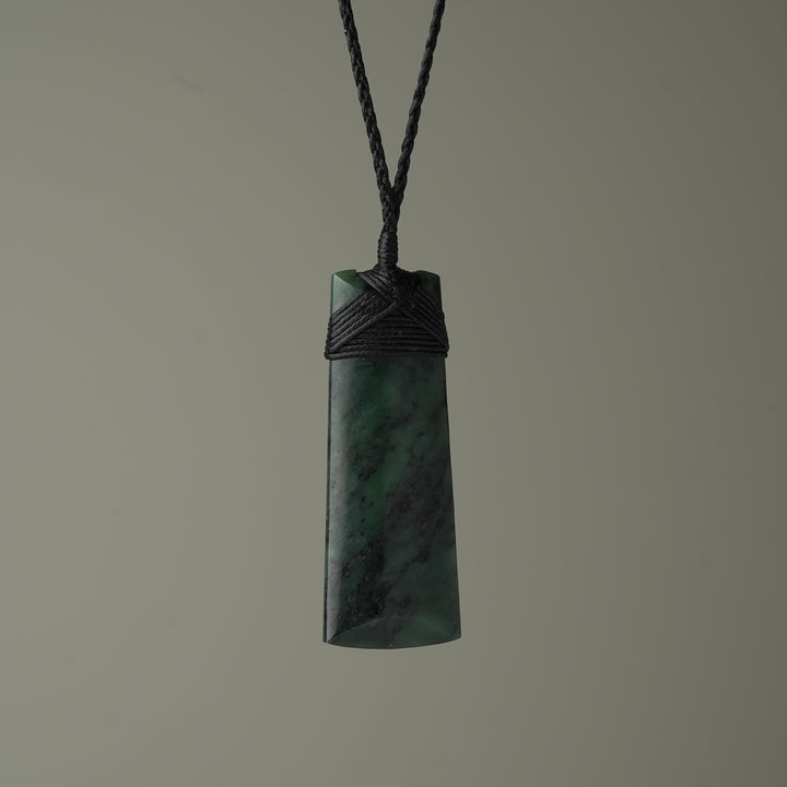 Medium Toki, Black Binding