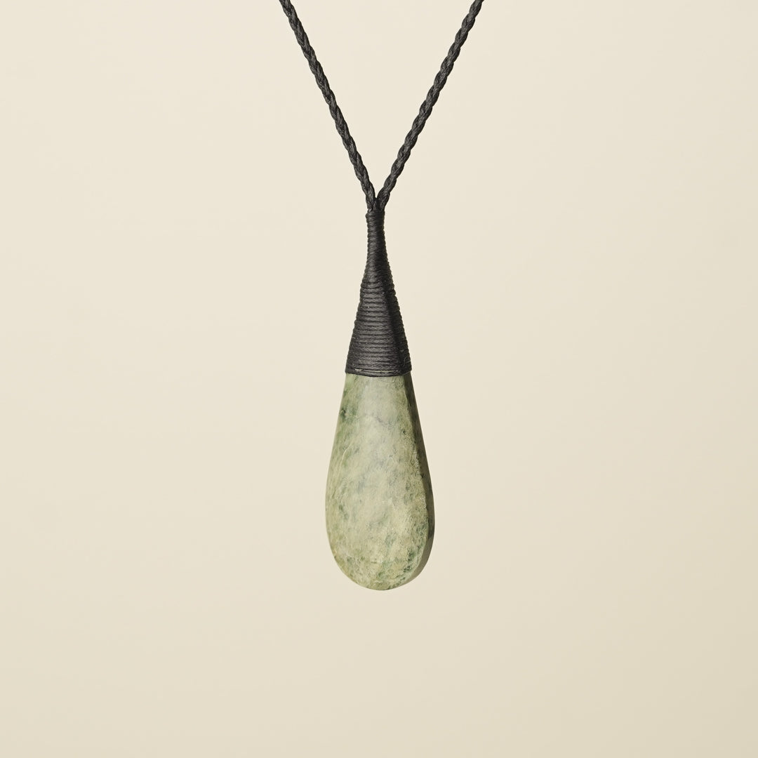 Roimata Teardrop Raukaraka Medium Pendant