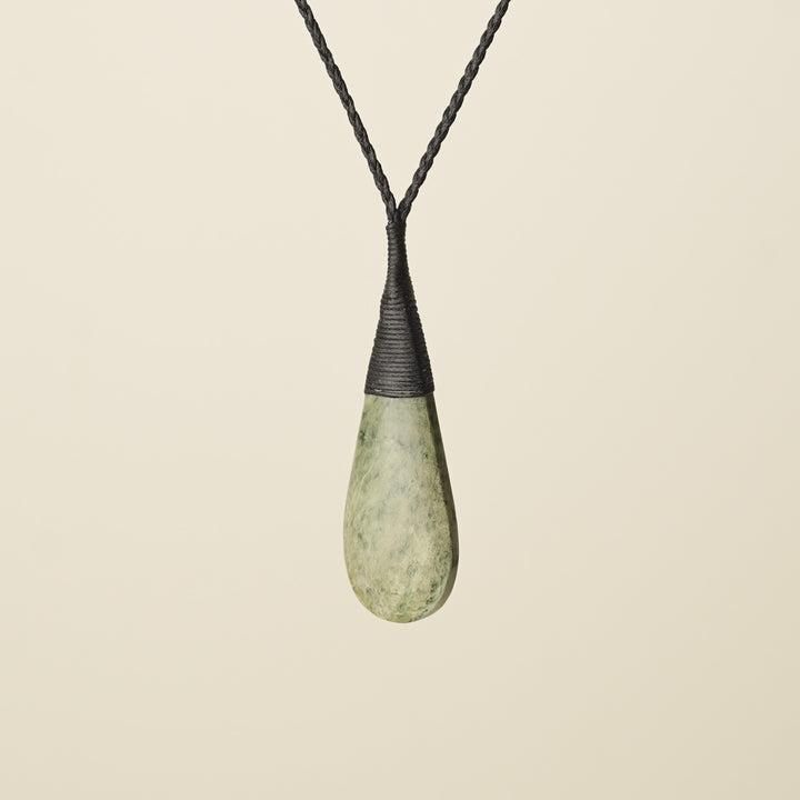 Roimata Teardrop Raukaraka Medium Pendant