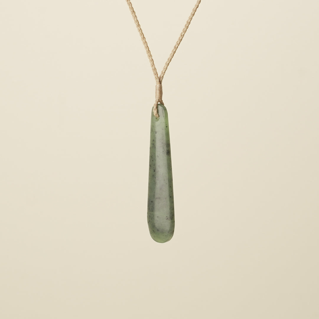 Roimata Teardrop Kawakawa Medium Pendant