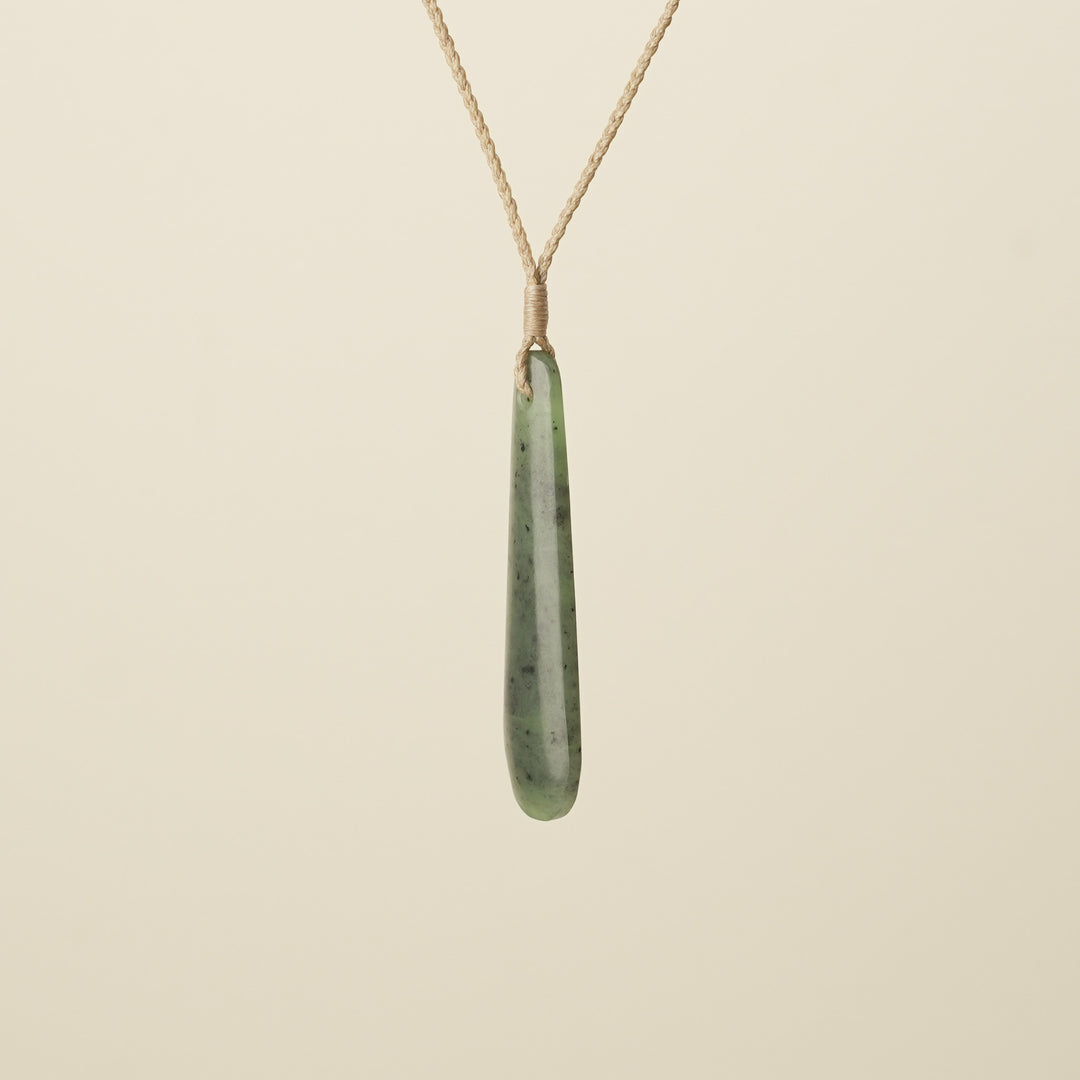 Roimata Teardrop Kawakawa Medium Pendant