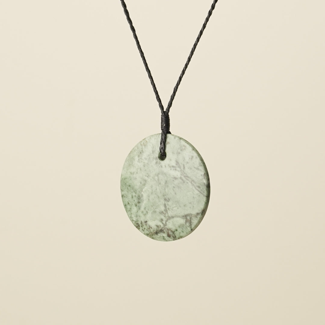 Porowhita Kōkopu Pounamu Medium, Black Binding