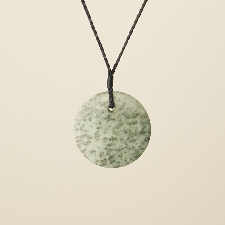 Porowhita Kōkopu Pounamu Medium