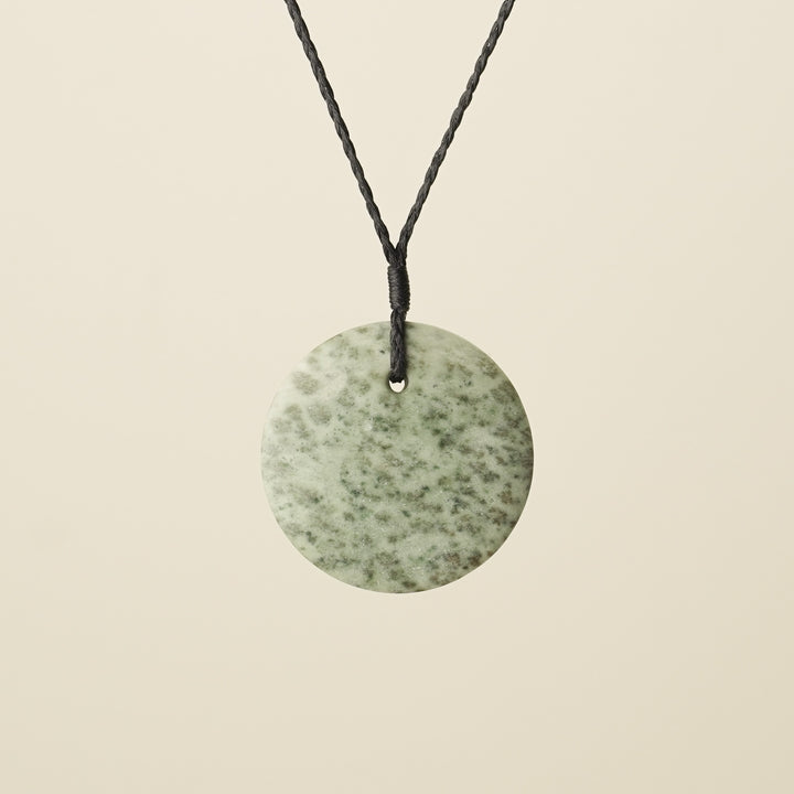 Porowhita Kōkopu Pounamu Medium