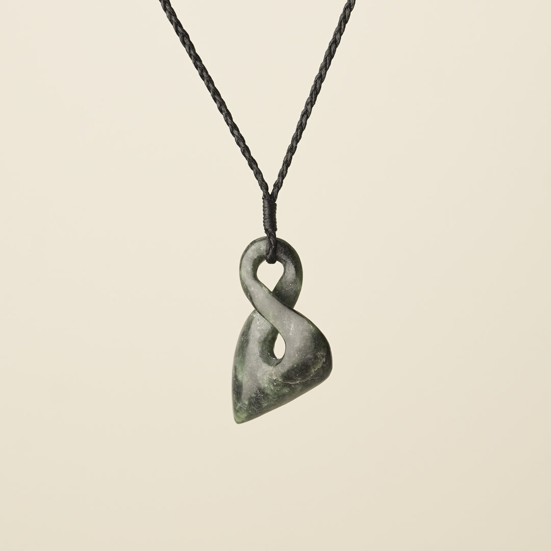 Pikorua Kōkopu Pounamu Medium Pendant