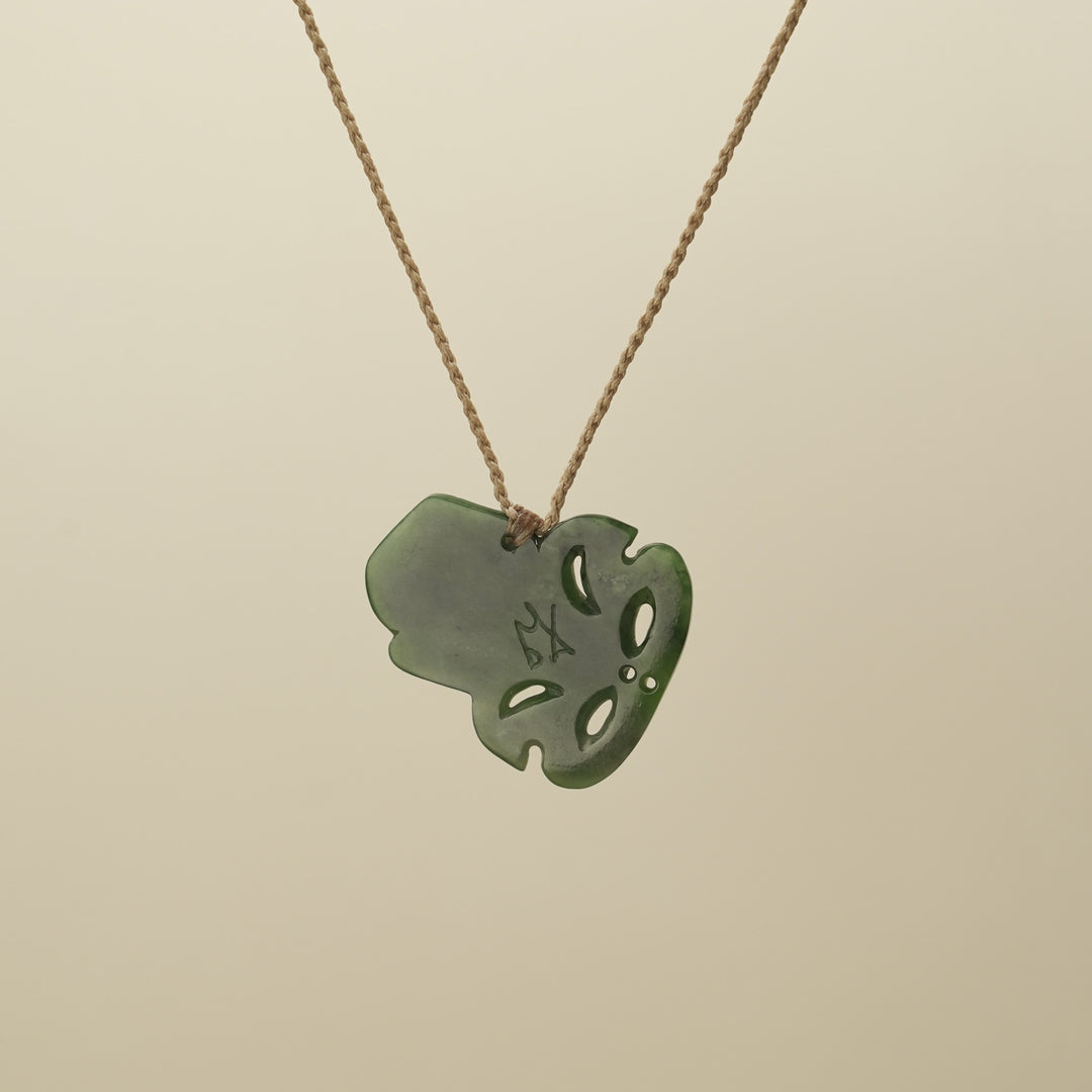 Hei Tiki Pounamu Medium Pendant
