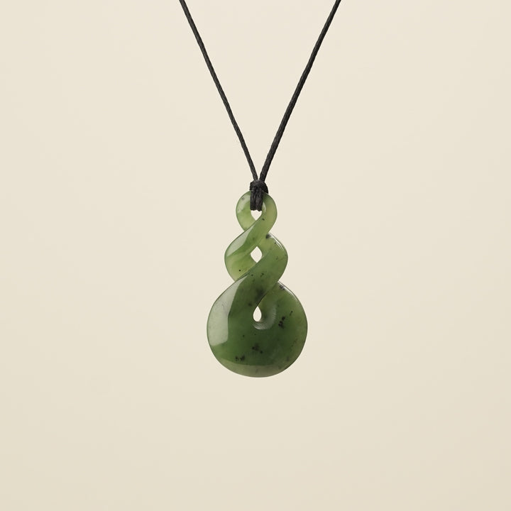 Pikorua Pounamu Medium Pendant