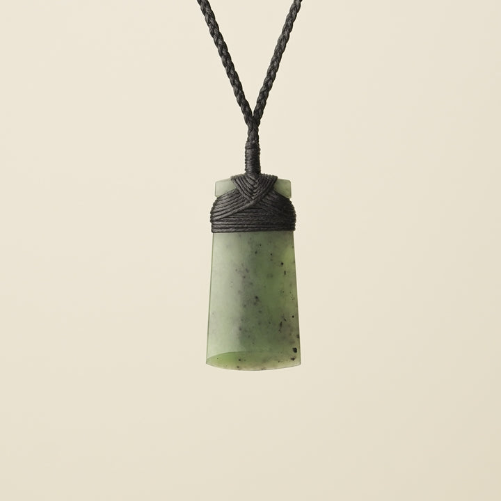 Toki Kawakawa – Matte Pounamu Small