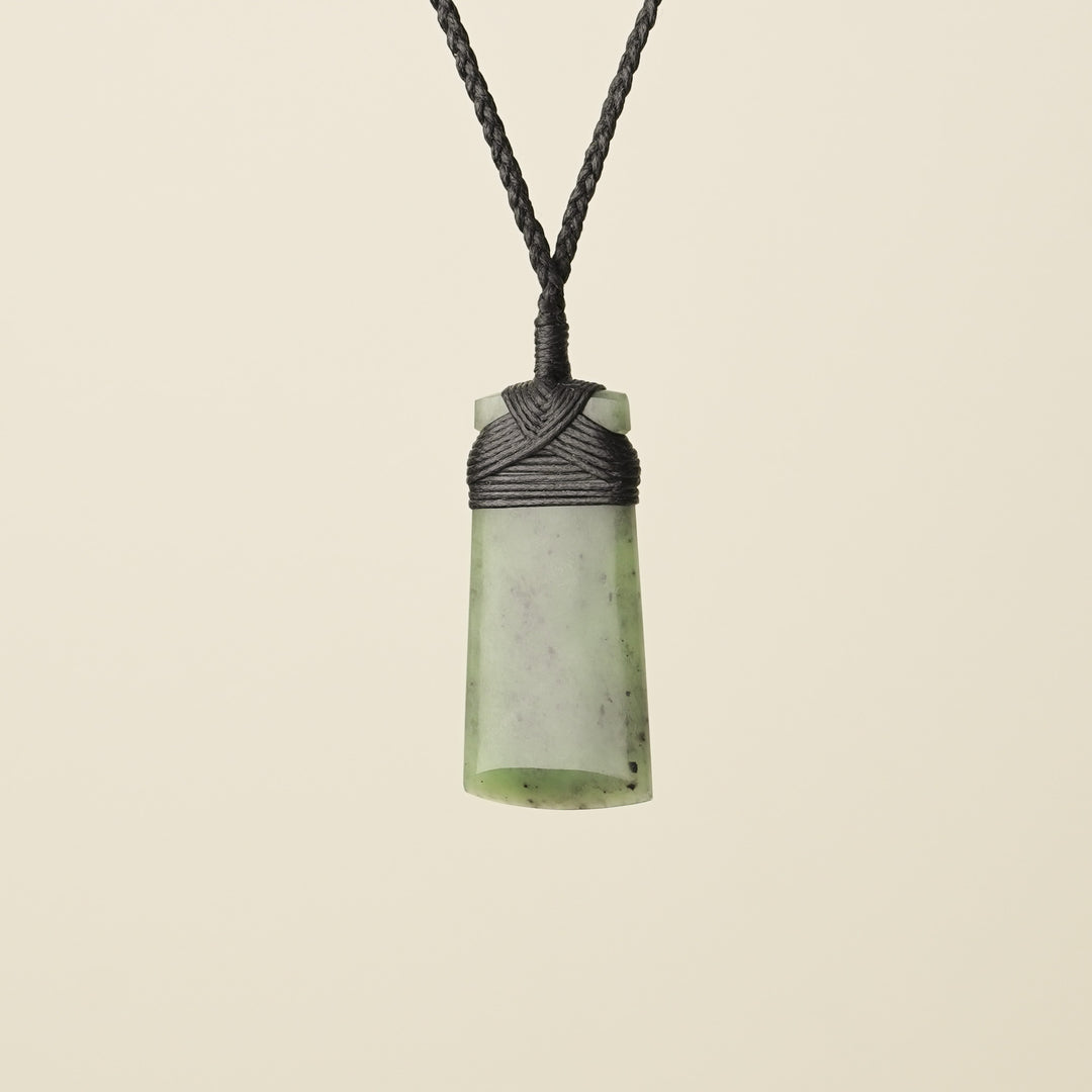 Toki Kawakawa – Matte Pounamu Small