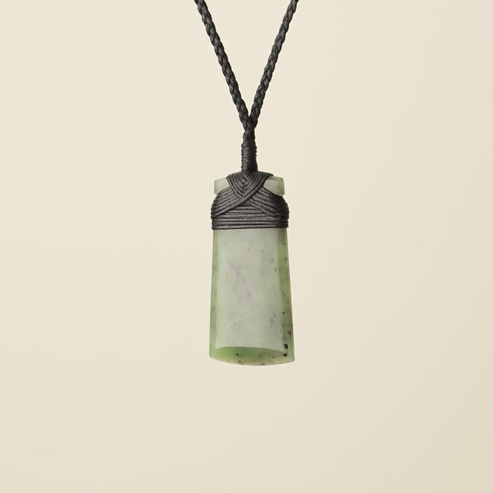 Toki Kawakawa – Matte Pounamu Small