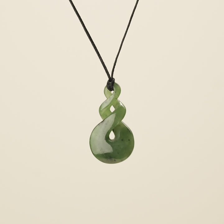 Pikorua Pounamu Medium Pendant