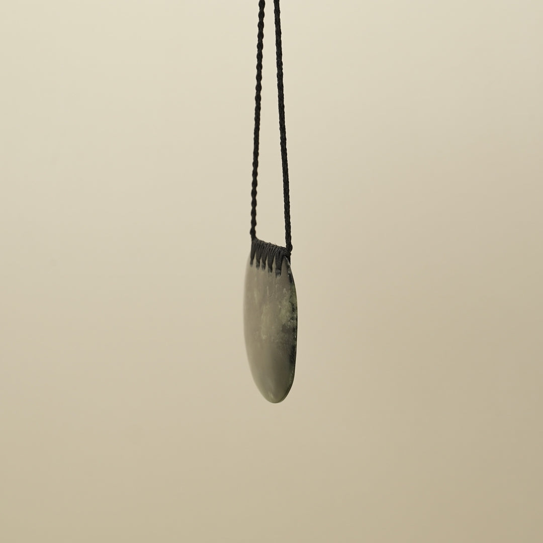 Breastplate Large Pounamu Pendant
