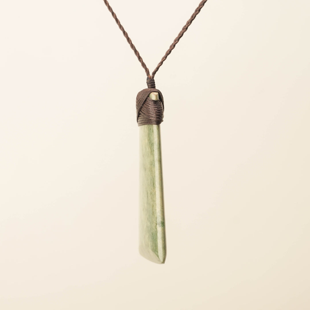 Toki Raukaraka Large Pounamu Pendant, Brown Binding