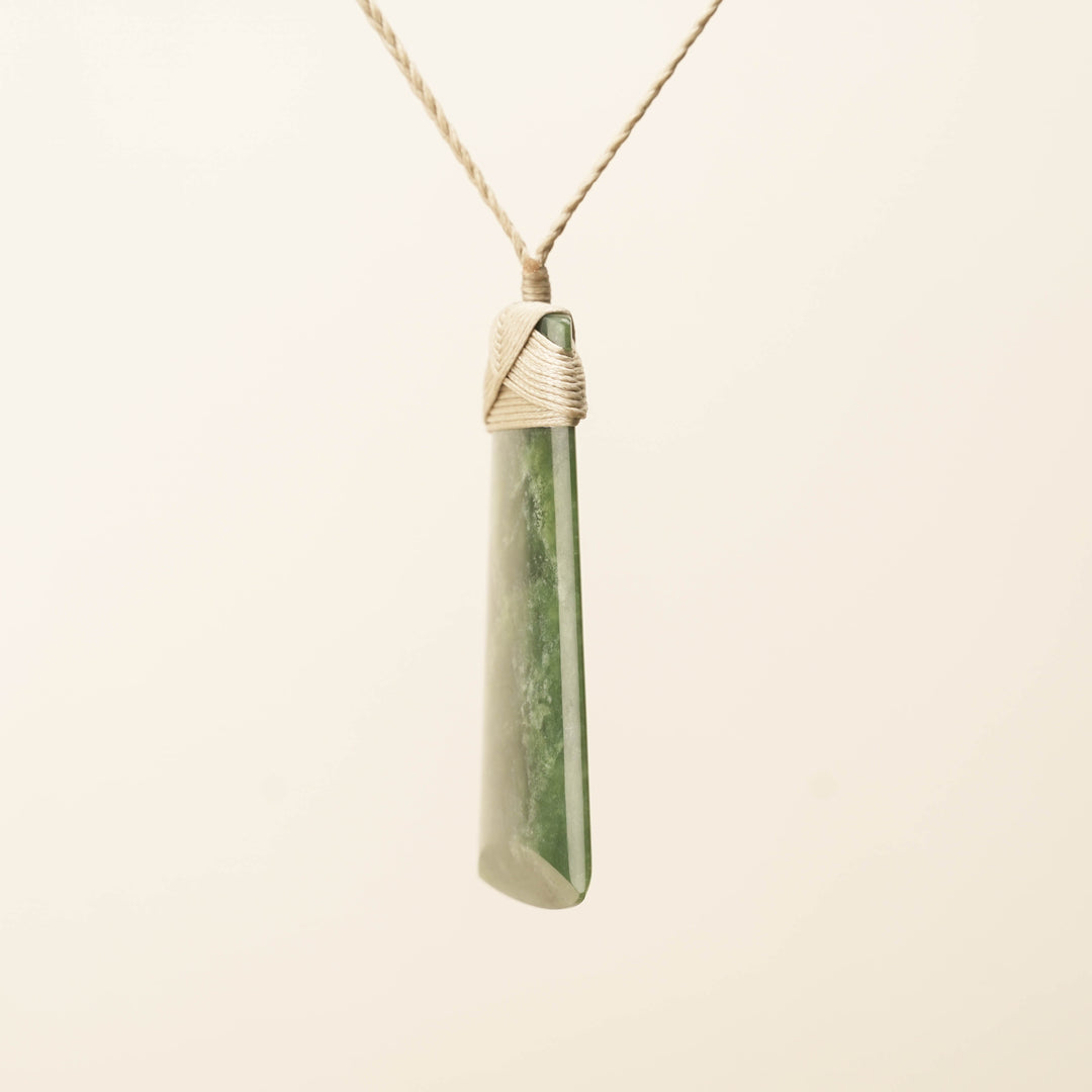 Toki Kahurangi Large Pounamu Pendant, Tan Binding