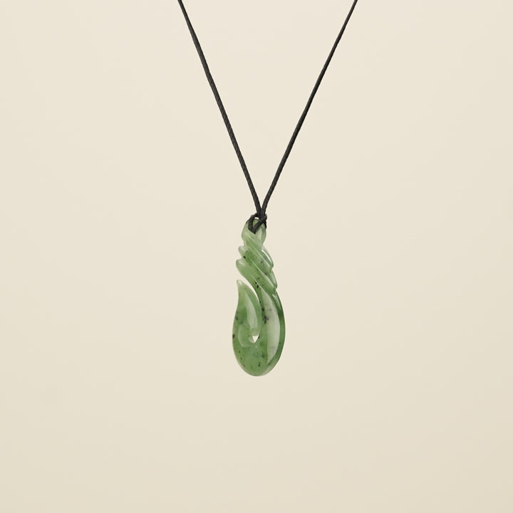 Hei Matau Ribbed Small Pendant