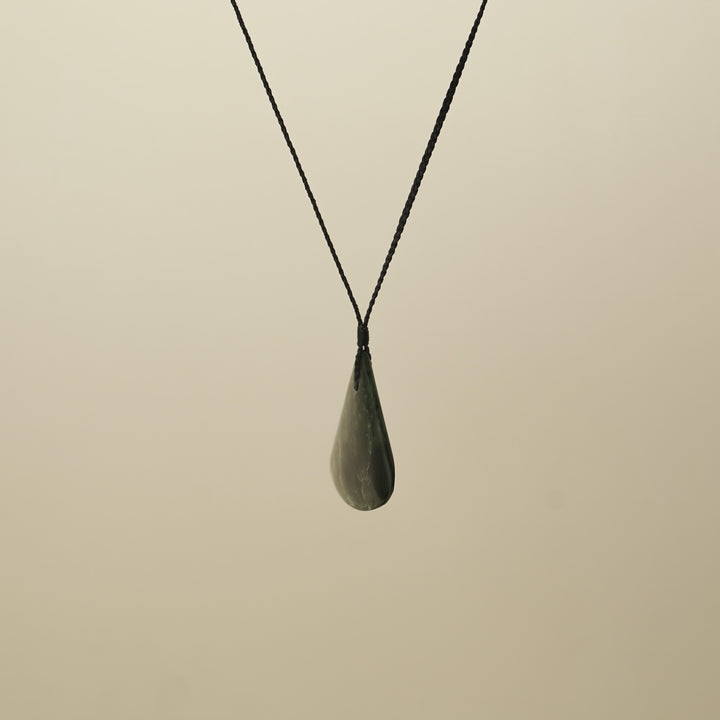 Toki Medium Pounamu Pendant