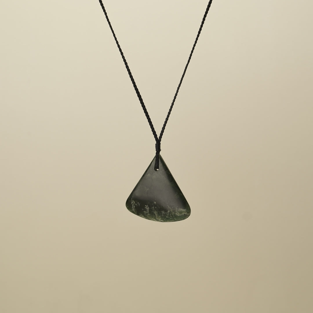 Toki Medium Pounamu Pendant