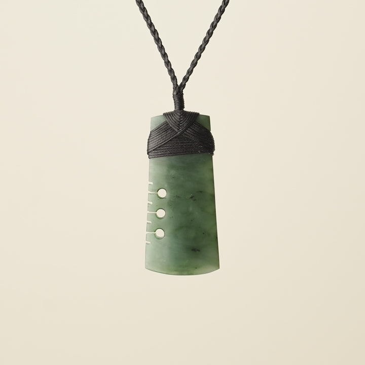 Notched Toki Kawakawa Pounamu Medium Large Pendant