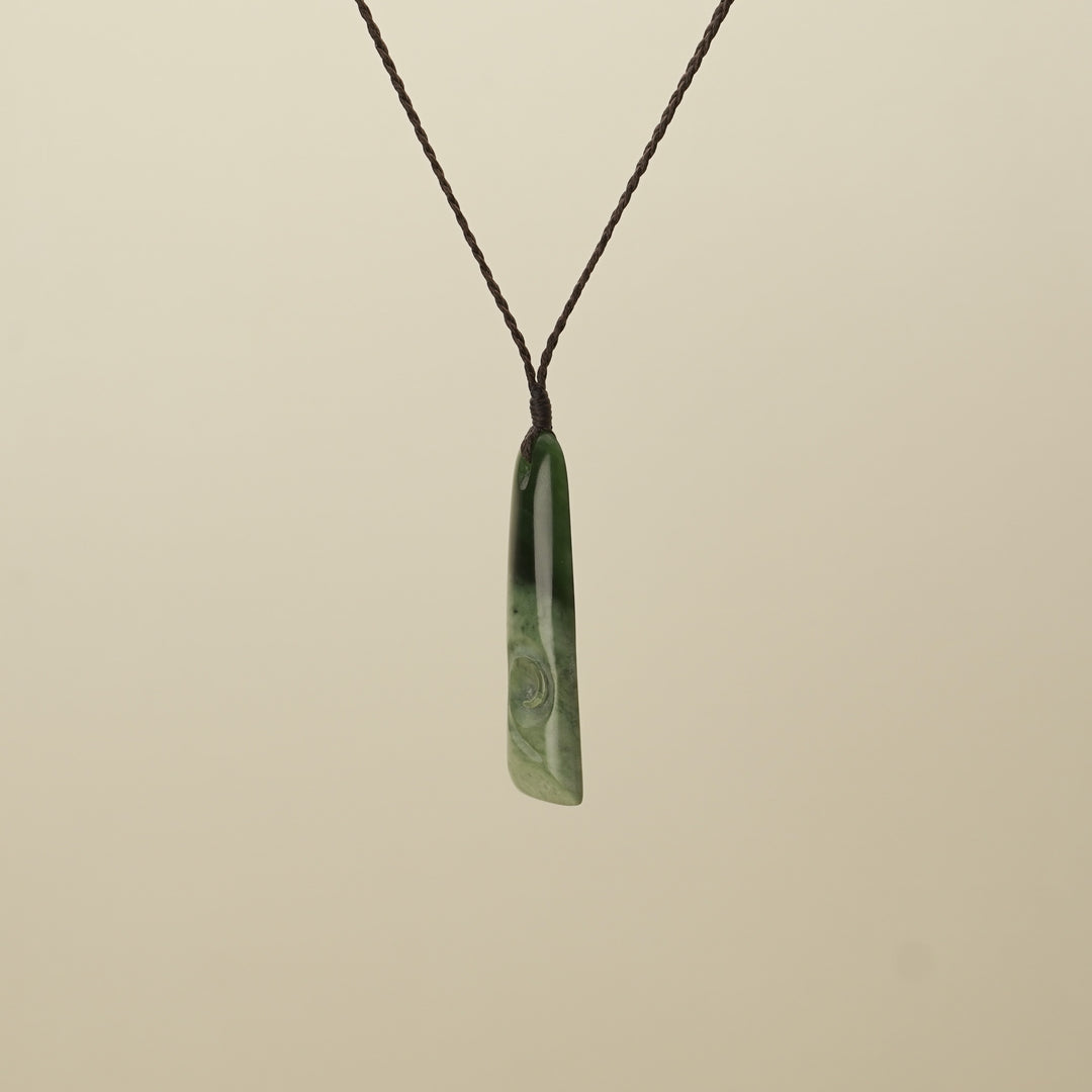 Pounamu Toki Koru Medium Pendant