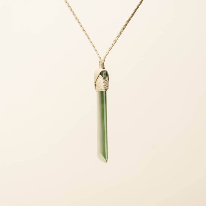 Kahurangi Medium Pounamu Toki Pendant, Tan Binding