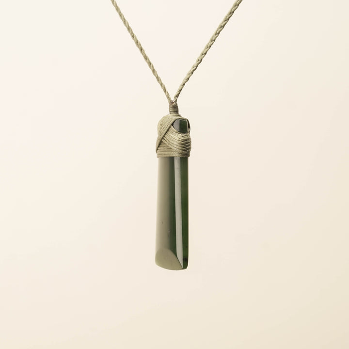 Kawakawa Medium Pounamu Toki Pendant, Khaki Binding