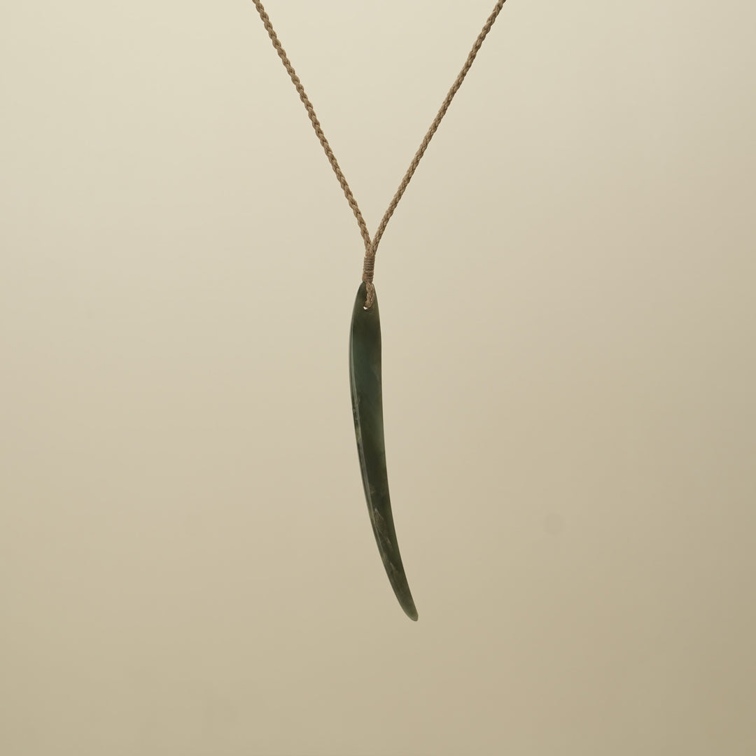 Niho Large Pounamu Pendant