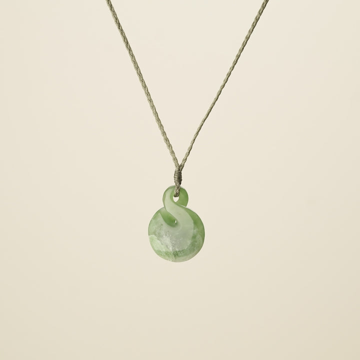 Pikorua Greenstone Small – Pendant