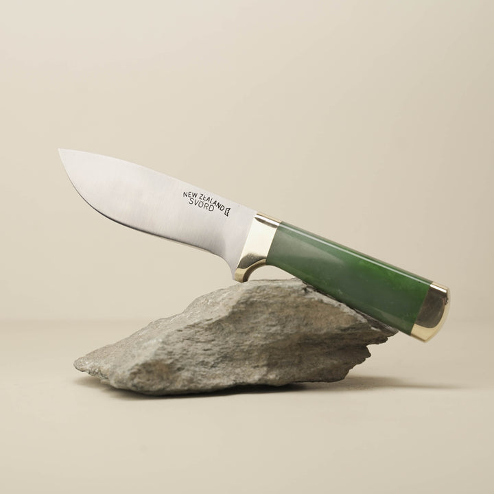 Pounamu Utility Knife: Svord Carbon Steel 10cm