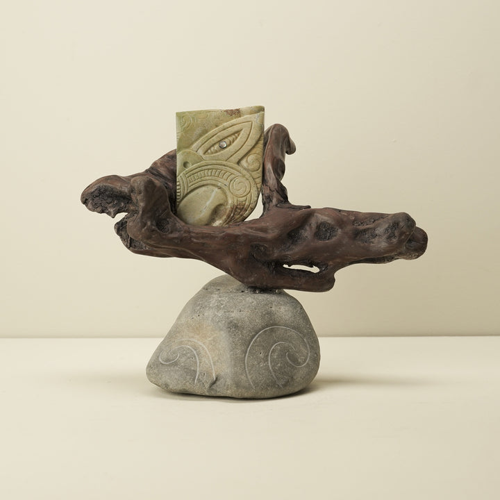 Wheku of Wisdom – Raukaraka Pounamu Sculpture