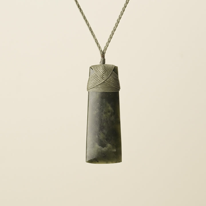 Toki Hapopo Pounamu Large Pendant, Khaki Binding