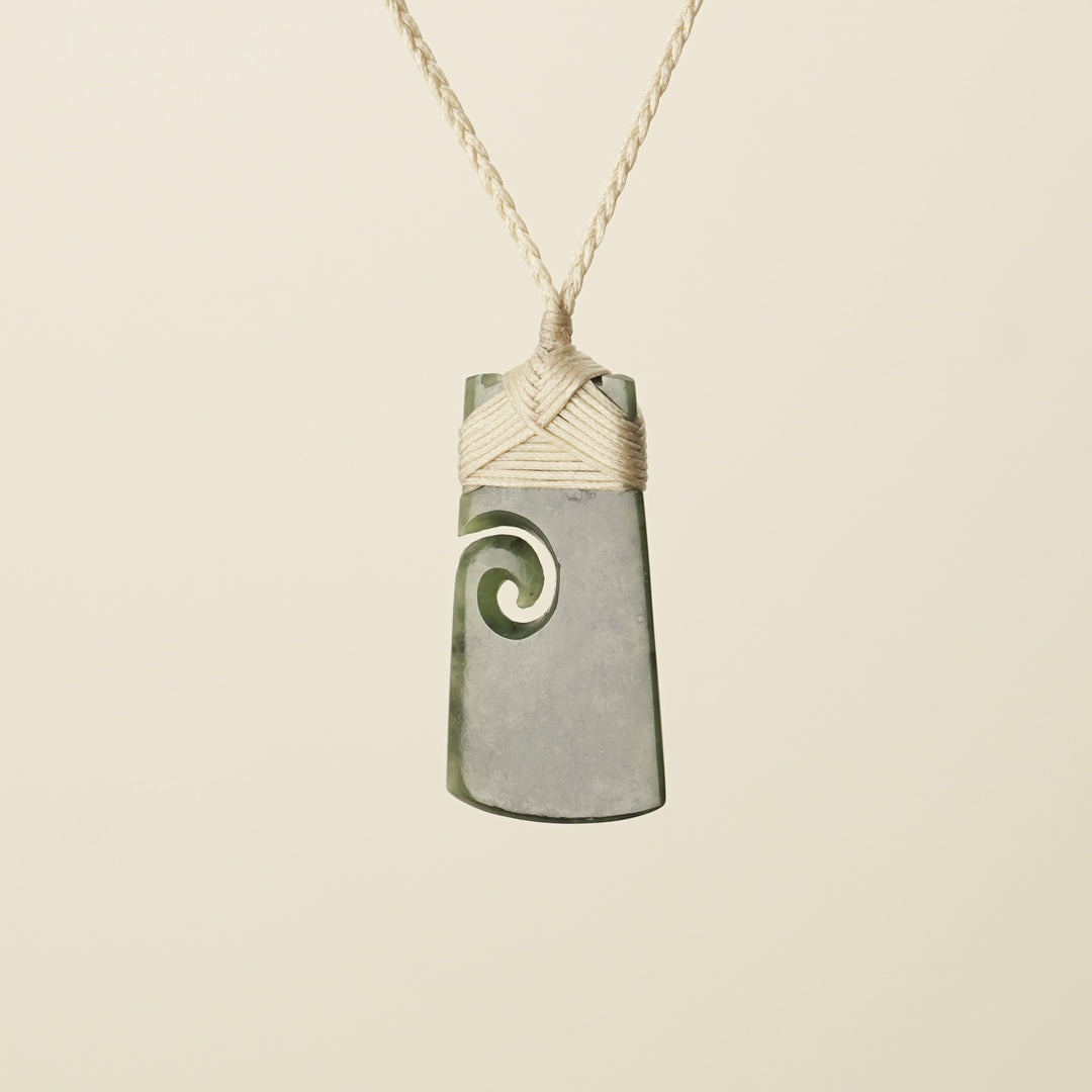 Toki with Koru Pounamu Medium, Tan Binding
