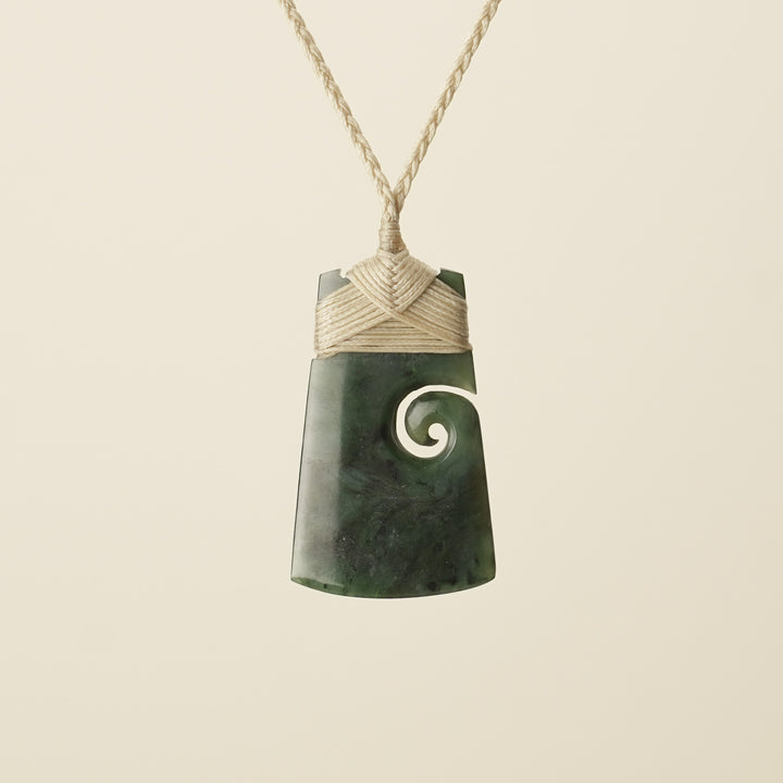 Toki with Koru Pounamu Medium, Tan Binding